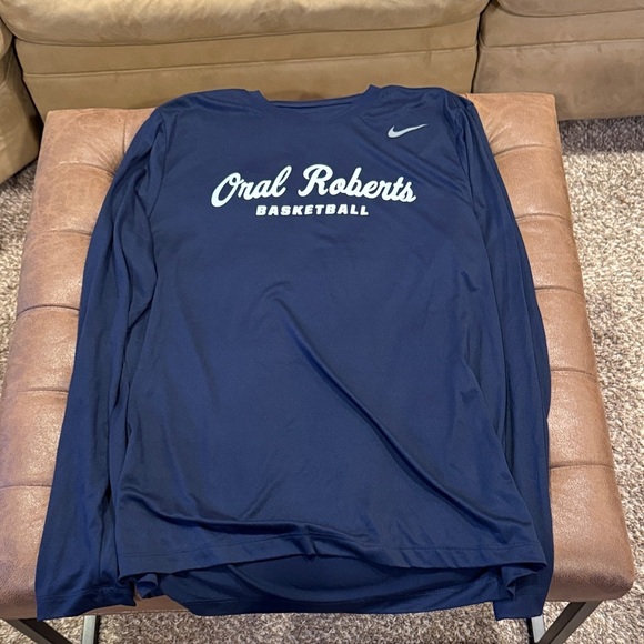 Nike Other - Oral Roberts long sleeve dry fit shirt size large (45)